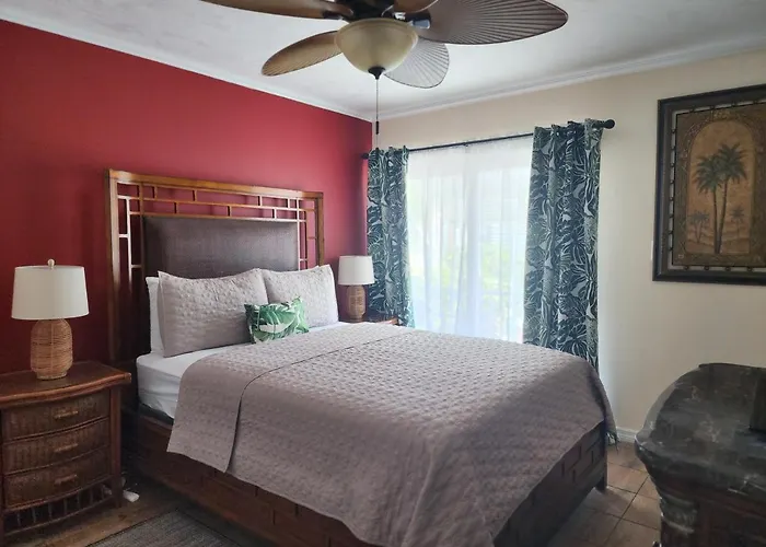 Old Town Suites